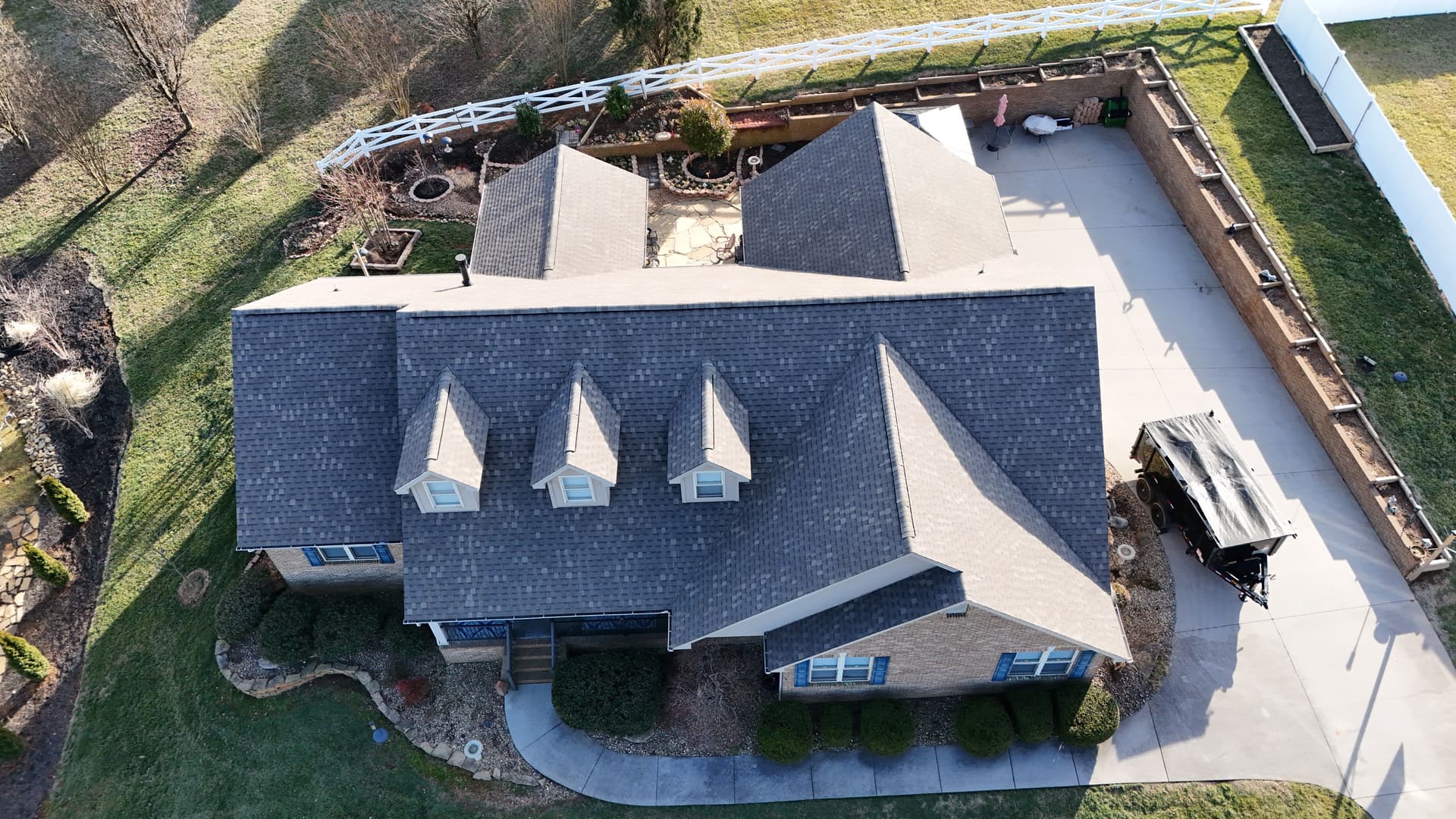 Gallery photos for Atlas Pinnacle Pristine Roofing Installation in Sevierville TN: Image #1